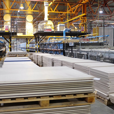 لیگنو سولفونات در پروسه تولید سرامیک باعث افزایش مقاومت مکانیکی خشک آن میشود.